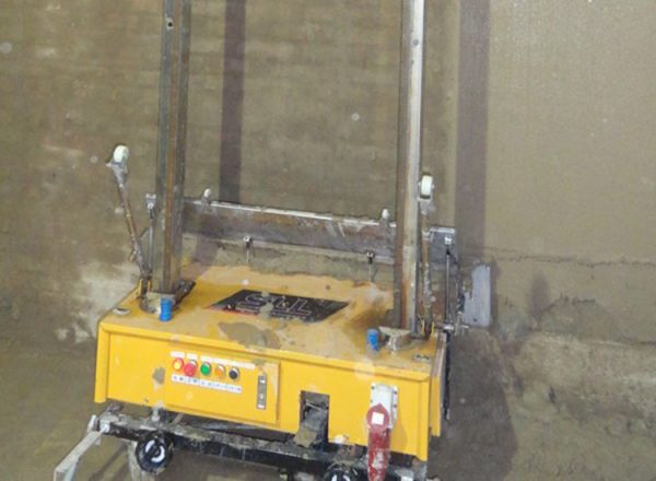 wall plastering machine