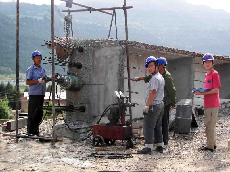 Prestressed group anchor tension