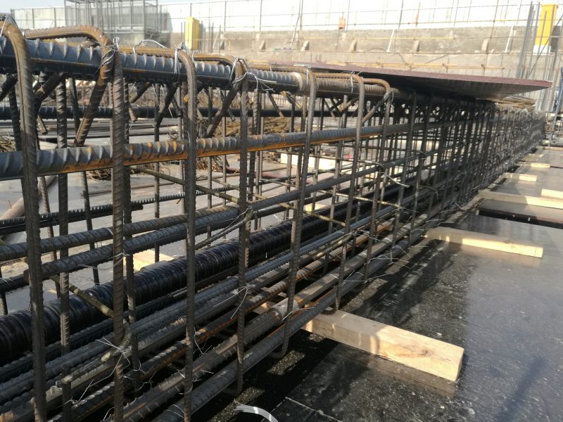 Prestressed bellows